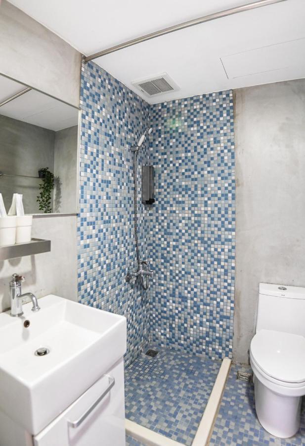 在家行旅 中山館 Hotell Taipei Exteriör bild